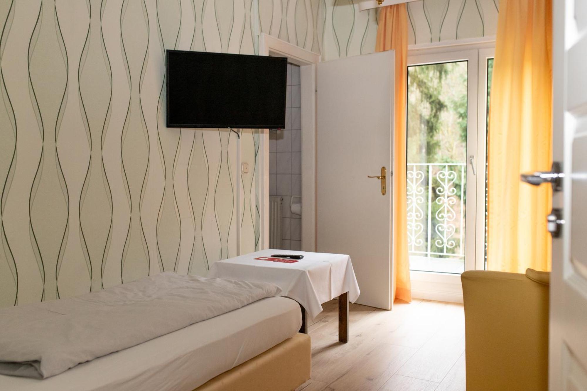 Kurhotel Quellenhof Bad Bertrich Pokój zdjęcie