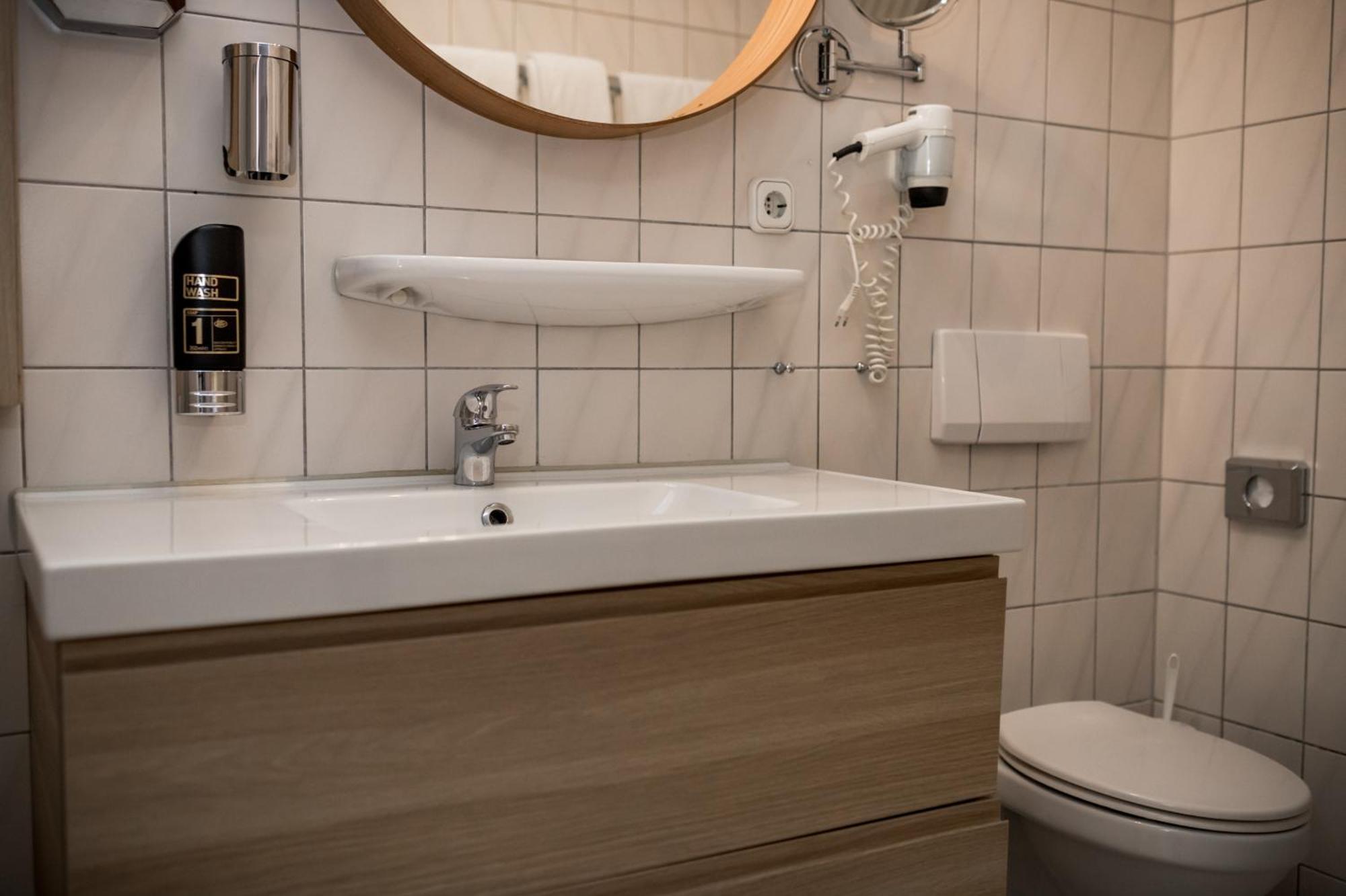 Kurhotel Quellenhof Bad Bertrich Zewnętrze zdjęcie